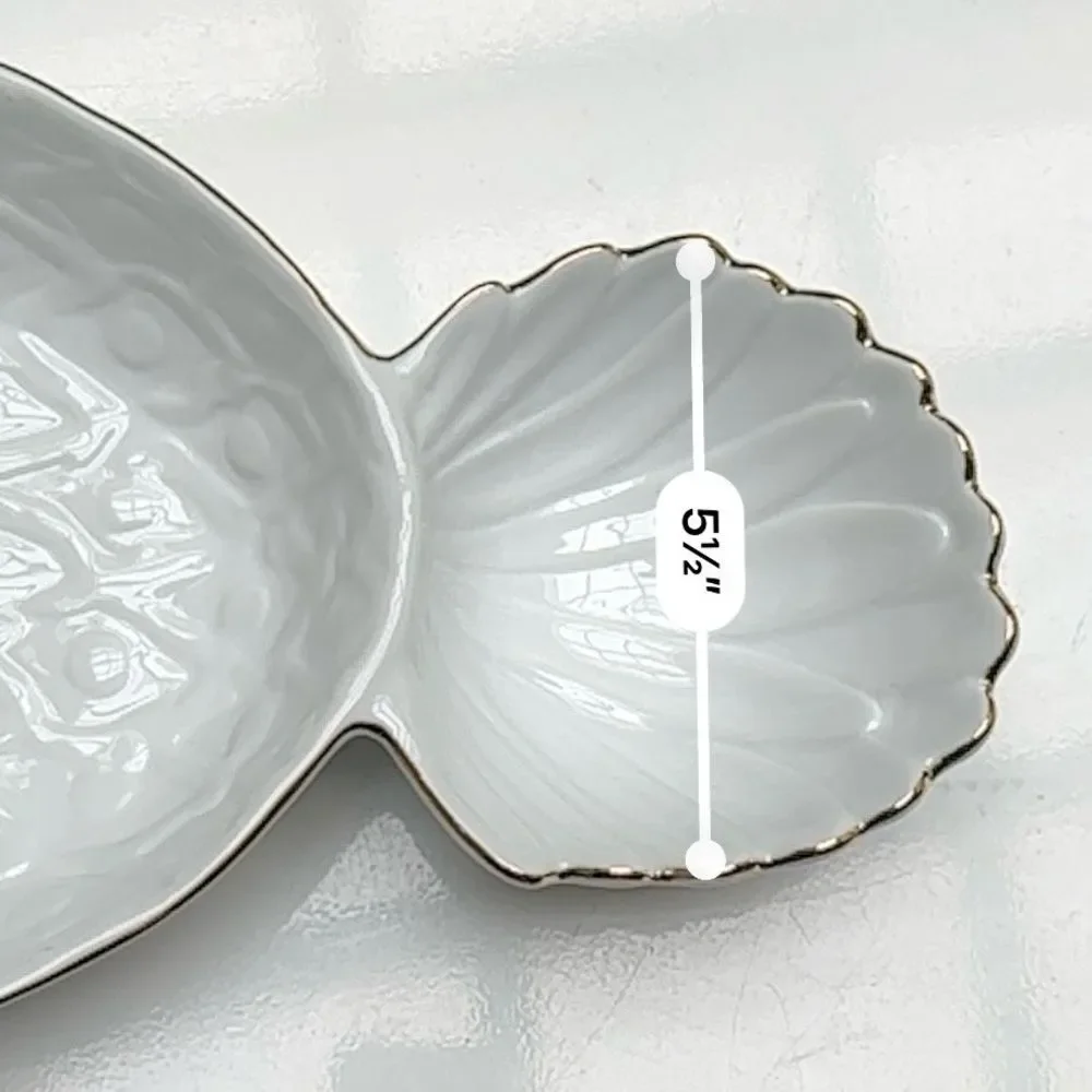 Lilly Pulitzer for Target Porcelain Pineapple Serving Bowl - White with Gold Rim - Picture 13 of 15